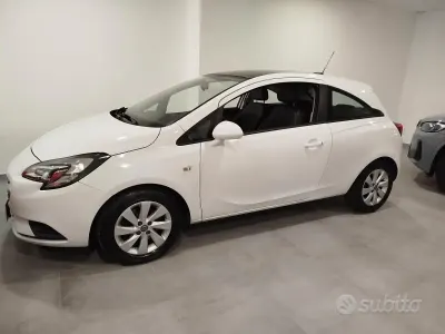 Usata Opel Corsa 75 CV (55 kW) 2016 Bianco Utilitaria
