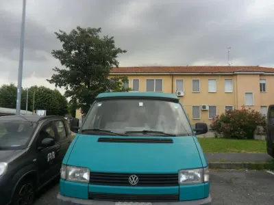 Usata VW T4 84 CV (61 kW) 1992 Verde Furgone