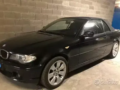 Usata BMW 320 Cabriolet 150 CV (110 kW) 2005 Nero Cabrio