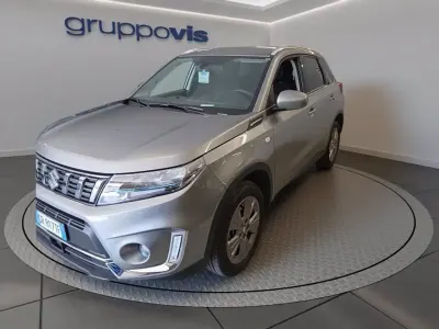 Usata Suzuki Vitara 129 CV (94 kW) 2024 Grigio metallizzato SUV