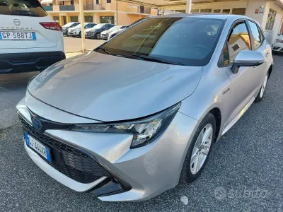 Usata Toyota Corolla Business Edition 98 CV (72 kW) 2022 Grigio Berlina