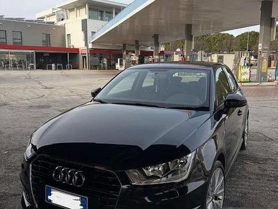 Usata Audi A1 Design 90 CV (66 kW) 2018 Nero Berlina