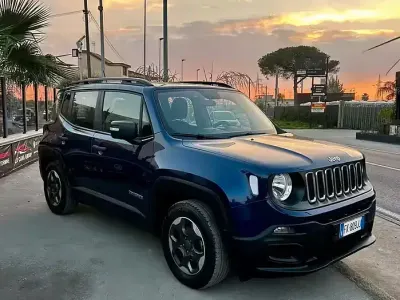 Usata Jeep Renegade Sport 95 CV (69 kW) 2017 Blu SUV
