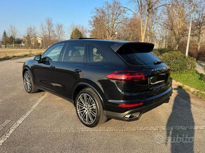 usata Porsche Cayenne 3.0