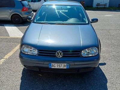 Begagnad VW Golf IV 100 HK (73 kW) 2000 Sedan