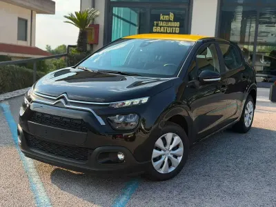 Usata Citroën C3 Feel 83 CV (61 kW) 2022 Nero Utilitaria