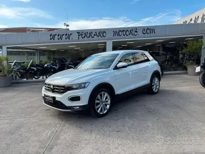 Usata VW T-Roc Style 150 CV (110 kW) 2021 Bianco SUV
