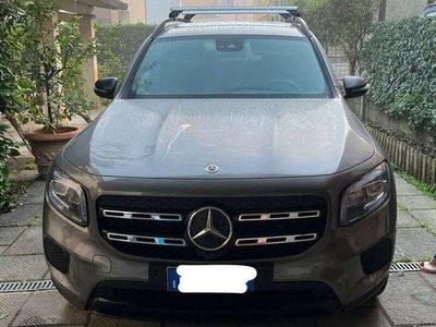 Mercedes GLB200