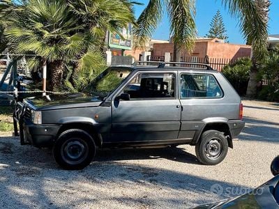 Usata Fiat Panda 4x4 54 CV (39 kW) 1996 Grigio Utilitaria