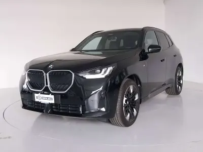 Usata BMW X3 M Sport 197 CV (144 kW) 2025 Black sapphire SUV