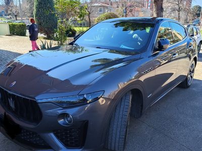 Grigio Usata 2019 Maserati Levante SUV | 45.000 € (Molto cara)