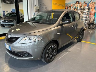 usata Lancia Ypsilon 1.2 69 CV 5 porte S&S Gold