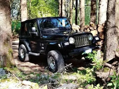 Usata Jeep Wrangler Sport 177 CV (130 kW) 2006 Nero SUV