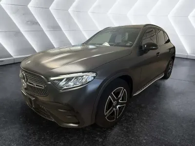 Usata Mercedes GLC220 AMG 197 CV (144 kW) 2023 Grigio SUV