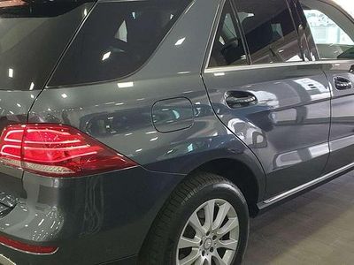 Usata Mercedes GLE250 Premium 204 CV (150 kW) 2016 Blu/azzurro SUV