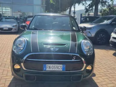Usata Mini Cooper S 192 CV (141 kW) 2018 Verde Utilitaria