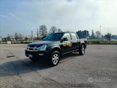 Usata Isuzu D-Max 131 CV (96 kW) 2006 Nero Pick-up