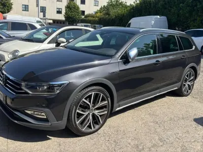 Usata VW Passat Executive 200 CV (147 kW) 2021 Grigio Station wagon