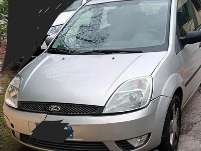 Gebraucht Ford Fiesta 73 PS (53 kW) 2006 Kleinwagen