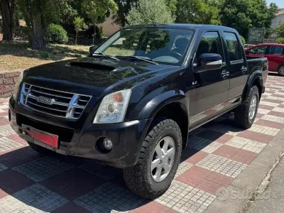 Usata Isuzu D-Max 136 CV (100 kW) 2007 Nero Pick-up