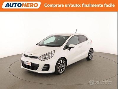 Usata Kia Rio 90 CV (66 kW) 2015 Bianco Berlina