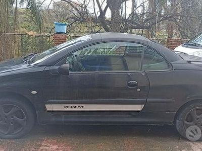 Usata Peugeot 205 2002 Nero Cabrio