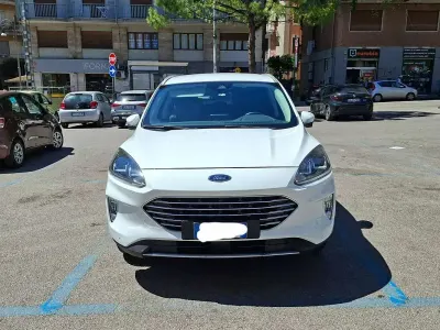 Usata Ford Kuga Titanium 120 CV (88 kW) 2021 SUV