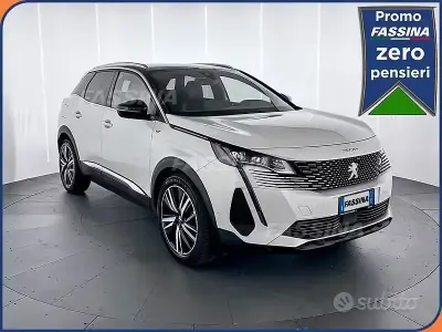 Usata Peugeot 3008 GT 131 CV (96 kW) 2021 Bianco/nero SUV