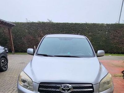 Usata Toyota RAV4 2008 Grigio SUV