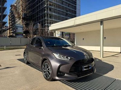 Usata Toyota Yaris Hybrid Business Edition 92 CV (67 kW) 2020 Berlina