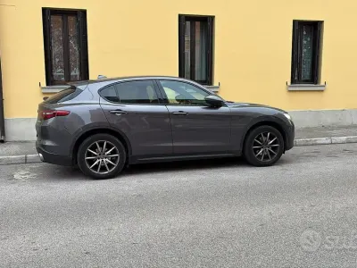 Usata Alfa Romeo Stelvio Lusso 210 CV (154 kW) 2019 SUV