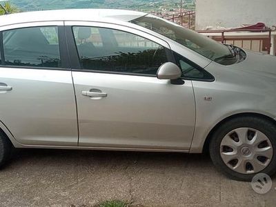 Usata Opel Corsa 85 CV (62 kW) 2012 Utilitaria