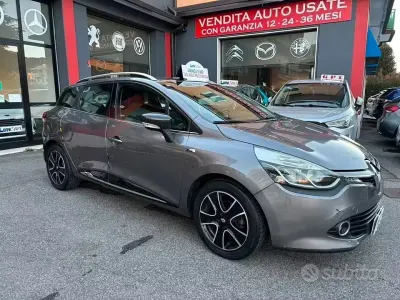 Usata Renault Clio GrandTour Intens 75 CV (55 kW) 2016 Marrone Station wagon