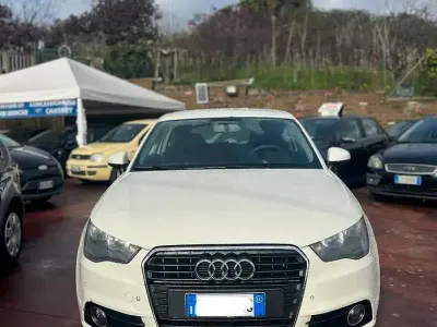 Usata Audi A1 Ambition 86 CV (63 kW) 2011 Bianco Utilitaria