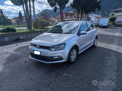 Begagnad VW Polo Trendline 75 HK (55 kW) 2015 Grå Halvkombi