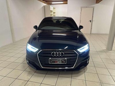 Blu/azzurro Usata 2019 Audi A3 Sport Berlina | 17.900 € (Buon prezzo)