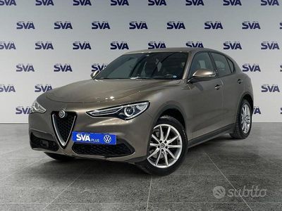 Grigio Usata 2019 Alfa Romeo Stelvio Executive SUV | 22.500 € (Buon prezzo)