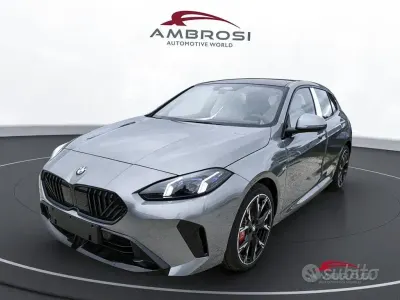 Nuova BMW 120 M Sport 163 CV (119 kW) 2026 Grigio Utilitaria