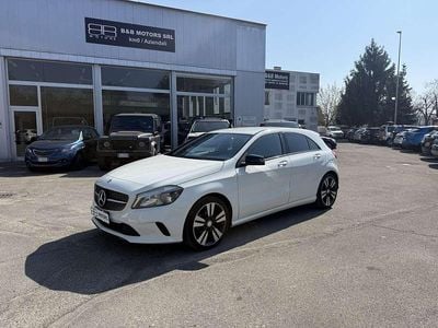 Usata Mercedes A180 109 CV (80 kW) 2016 Bianco Berlina