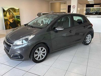 Usata Peugeot 208 Active 82 CV (60 kW) 2018 Grigio Utilitaria