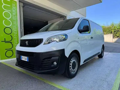 Usata Peugeot Expert 120 CV (88 kW) 2023 Bianco Furgone