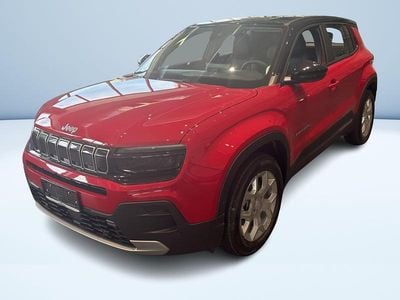 Nuova Jeep Avenger EV Altitude 114 kW (156 CV) 2025 Grigio metallizzato SUV