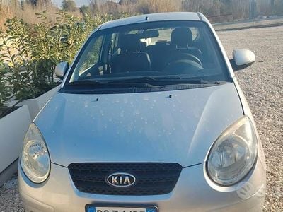 Usata Kia Picanto 62 CV (45 kW) 2010 Grigio Utilitaria