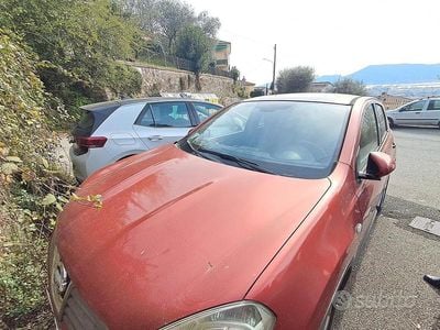 Usata Nissan Qashqai 150 CV (110 kW) 2009 Rosso SUV