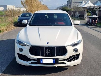 usata Maserati GranSport Levante Levante V6 AWDusato