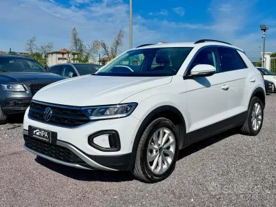 Usata VW T-Roc 116 CV (85 kW) 2022 Bianco SUV