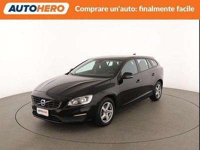 Usata Volvo V60 Kinetic 120 CV (88 kW) 2016 Nero Station wagon