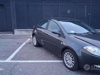 Grigio Usata 2009 Fiat Bravo Utilitaria | 1999 € (Ottimo prezzo)