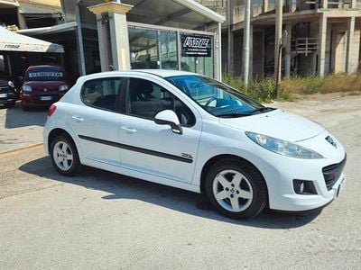 Usata Peugeot 207 Sport 68 CV (50 kW) 2010 Bianco Berlina