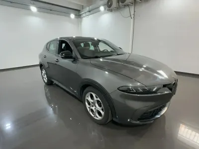 Usata Alfa Romeo Tonale Sprint 131 CV (96 kW) 2023 Grigio vesuvio SUV